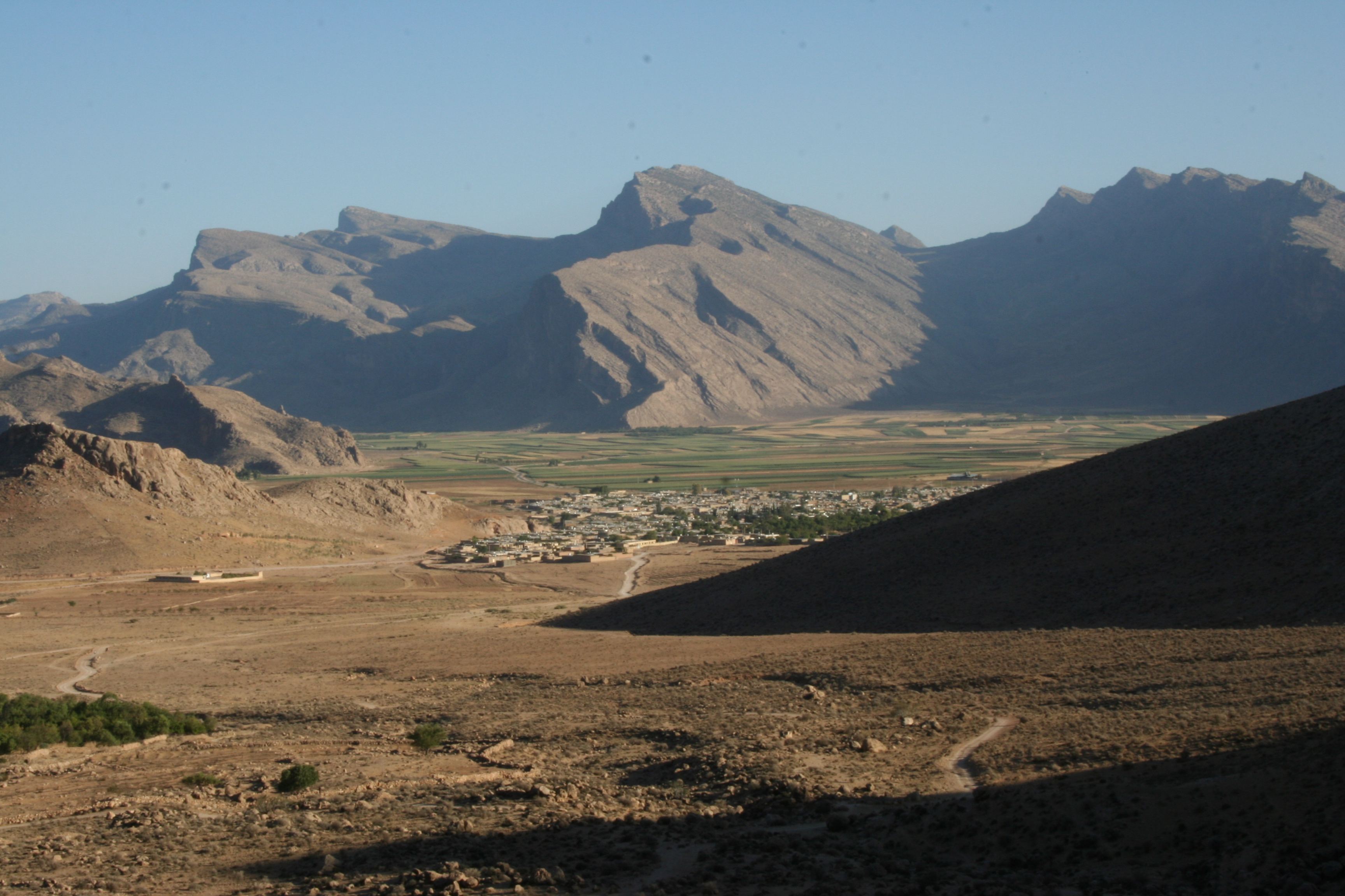 سئو /ImageCache?imageUrl=/wikipedia/commons/a/a1/THE_EIJ.JPG