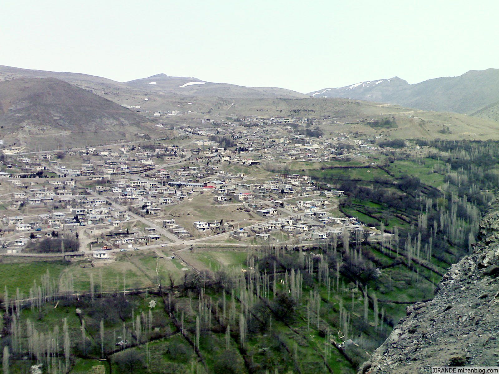 سئو /ImageCache?imageUrl=/wikipedia/fa/8/80/Jirandeh.jpg